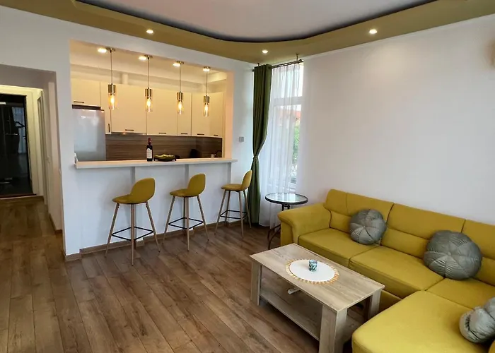 Patri\'S Apartment
